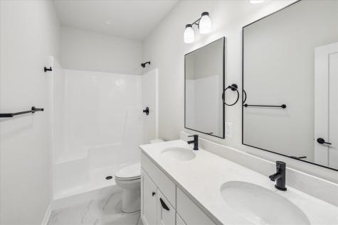 410 S Seven Oaks Road North Liberty IA 52317