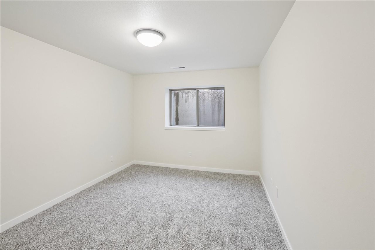 410 S Seven Oaks Road North Liberty IA 52317