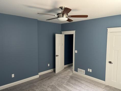 25748 Golden Pond Lane SE Lone Tree IA 52755