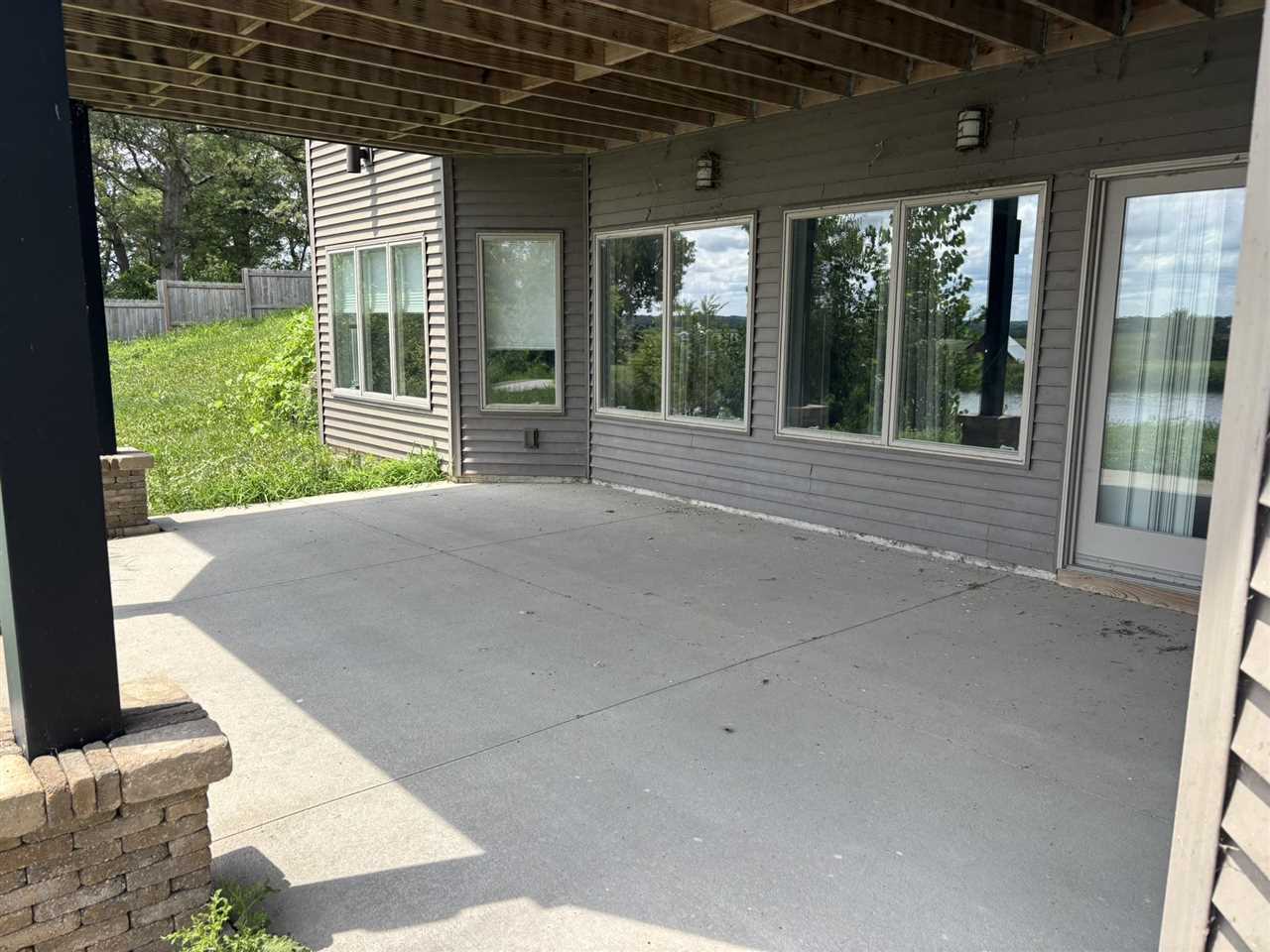 25748 Golden Pond Lane SE Lone Tree IA 52755
