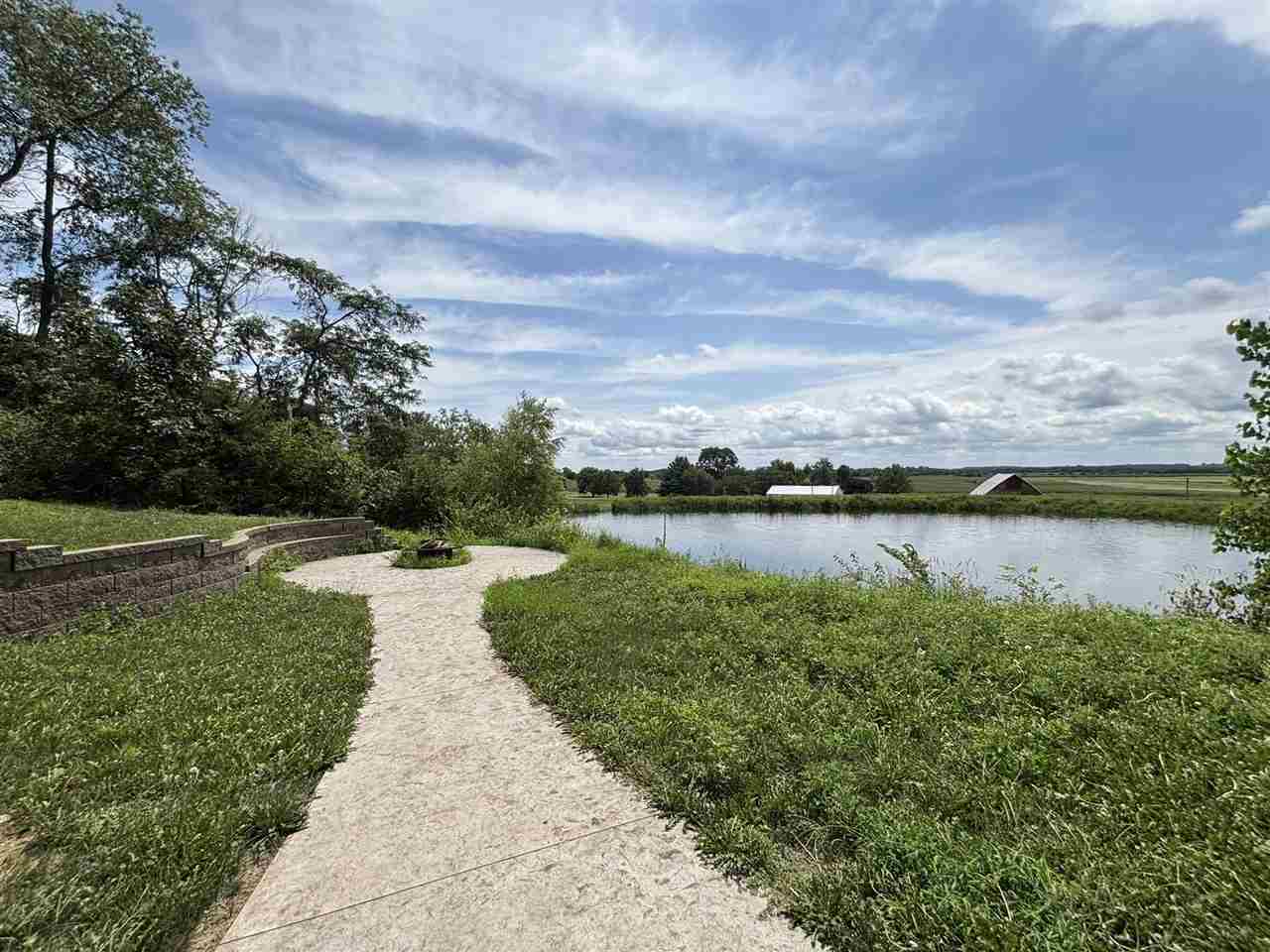 25748 Golden Pond Lane SE Lone Tree IA 52755