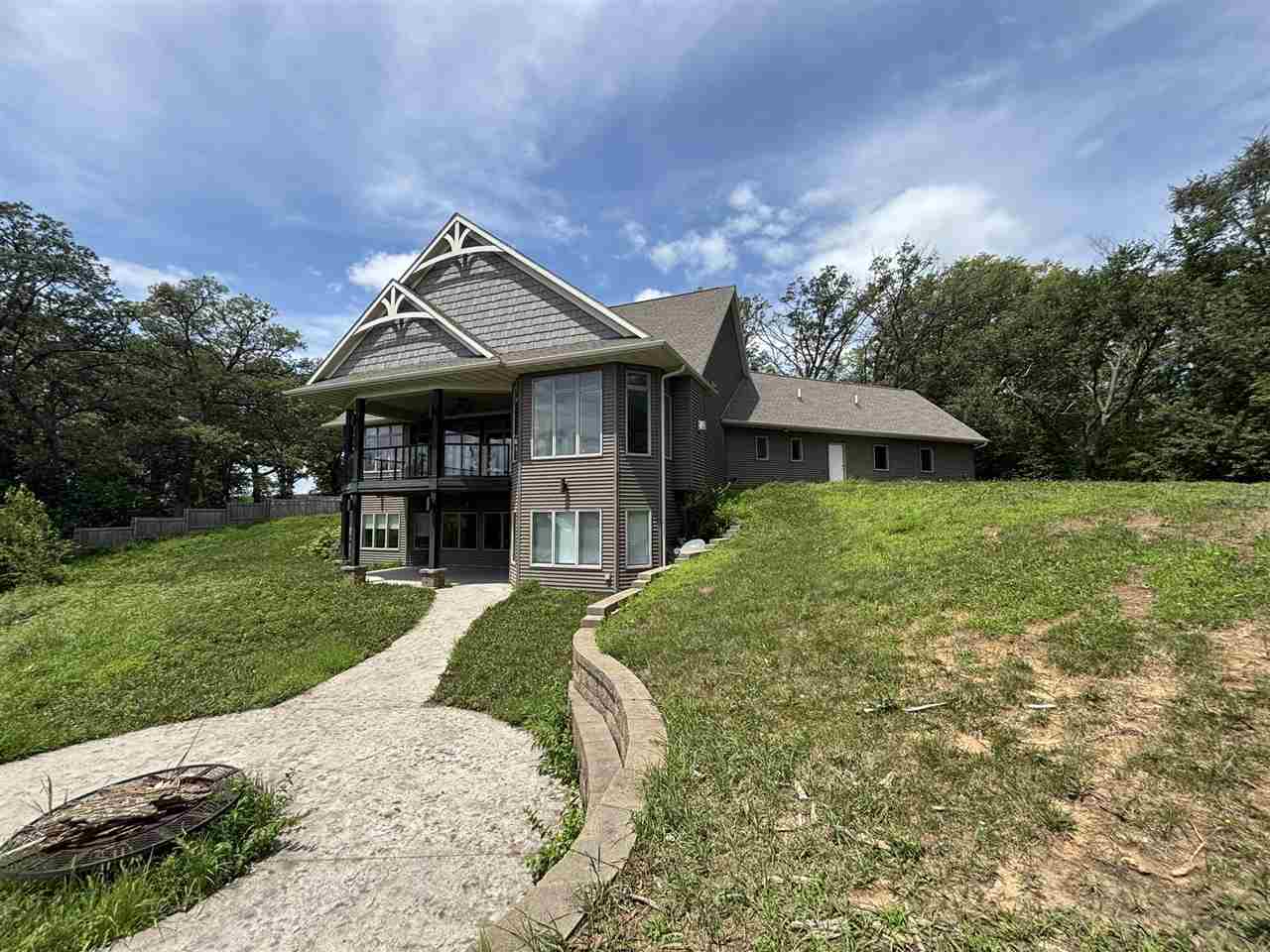 25748 Golden Pond Lane SE Lone Tree IA 52755