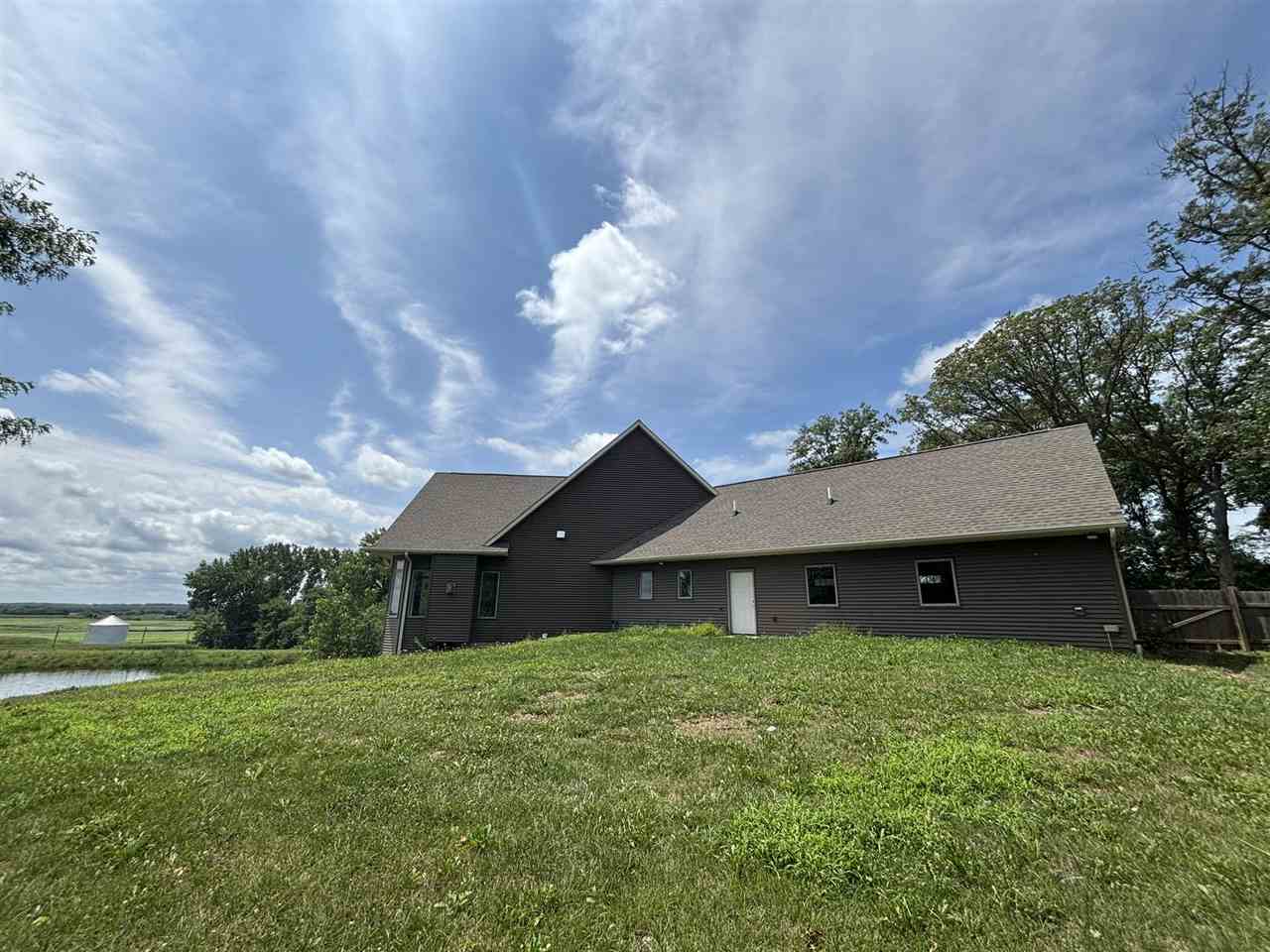 25748 Golden Pond Lane SE Lone Tree IA 52755