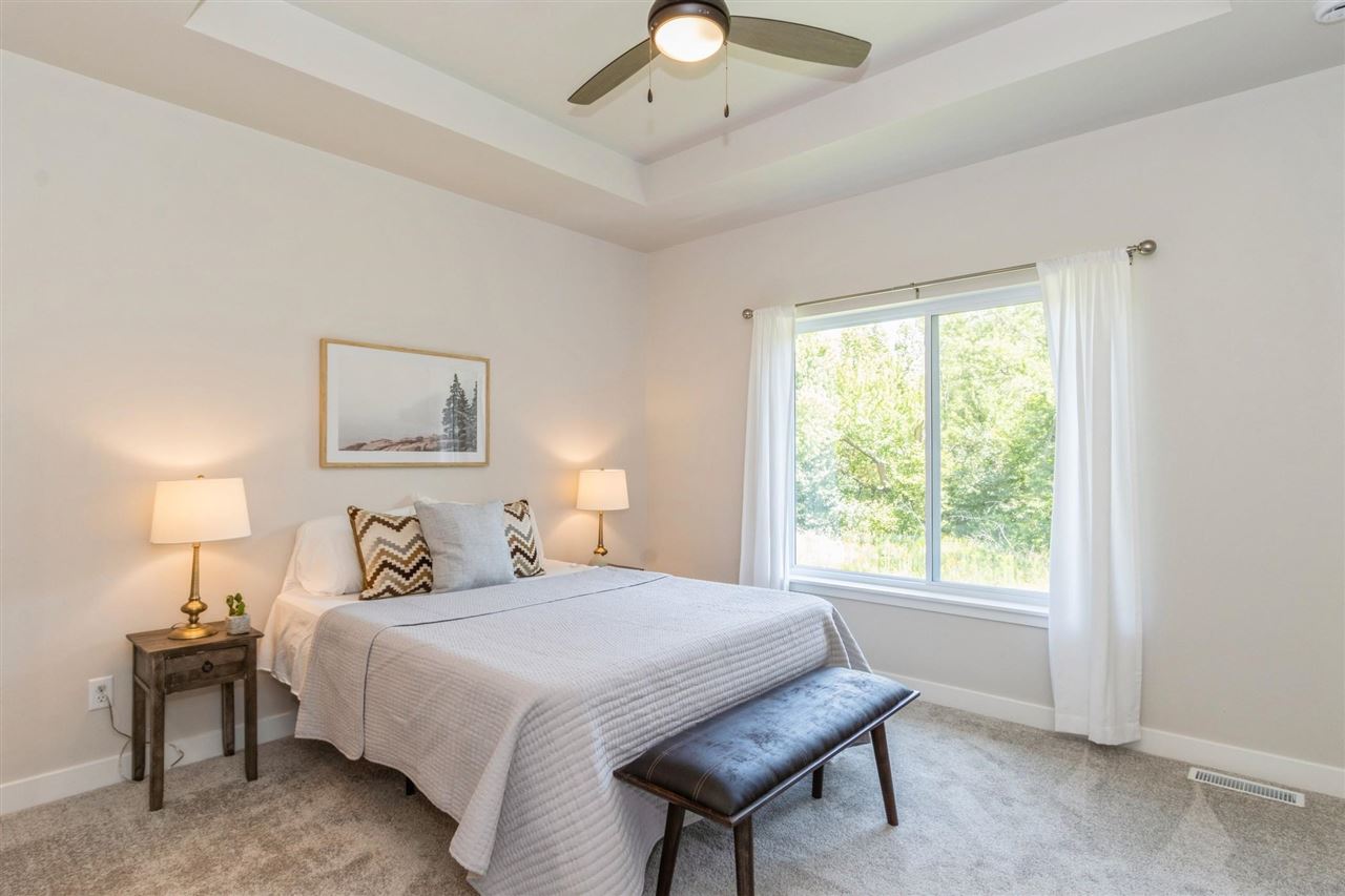 1046 Highland Trail Solon IA 52333