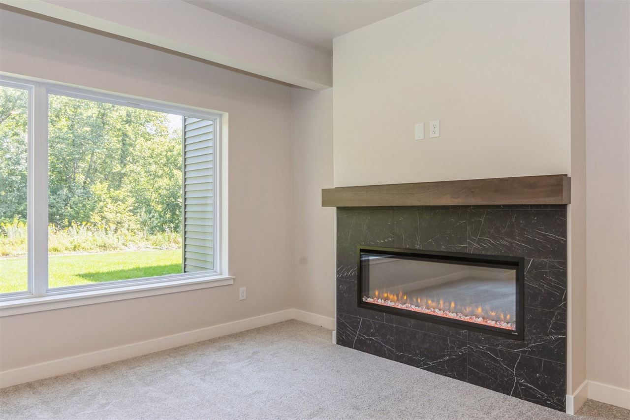 1046 Highland Trail Solon IA 52333