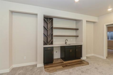 1046 Highland Trail Solon IA 52333