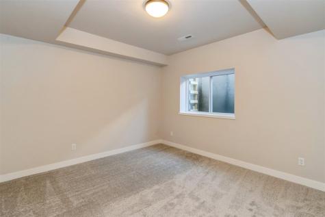1046 Highland Trail Solon IA 52333