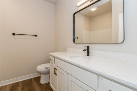 1046 Highland Trail Solon IA 52333