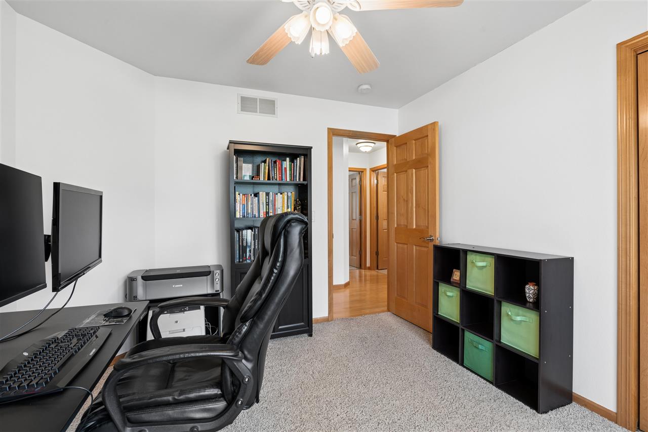 2040 Dempster Drive Coralville IA 52241
