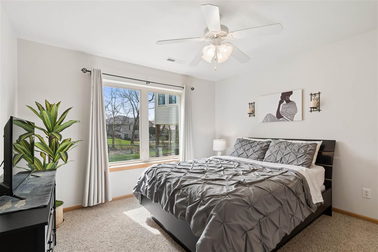 2040 Dempster Drive Coralville IA 52241