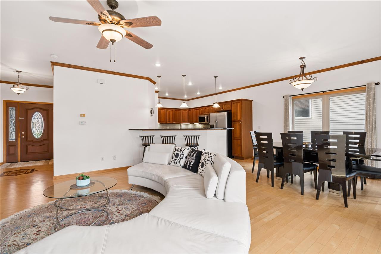 2040 Dempster Drive Coralville IA 52241