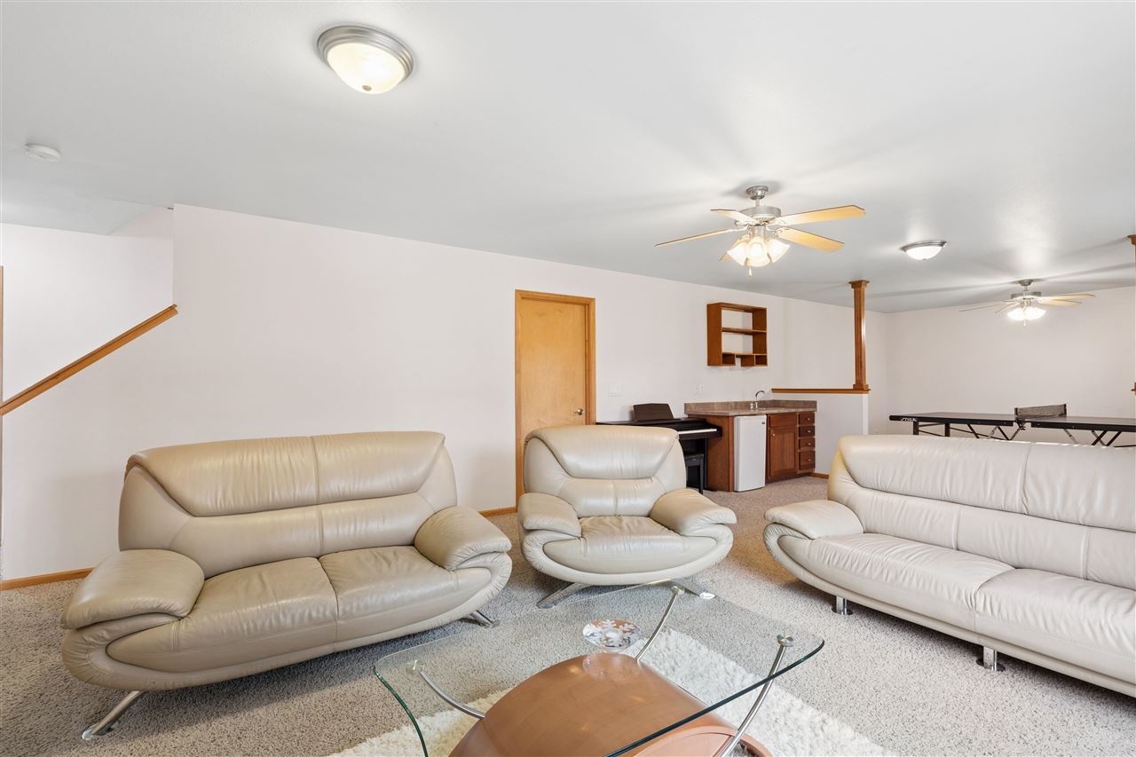 2040 Dempster Drive Coralville IA 52241