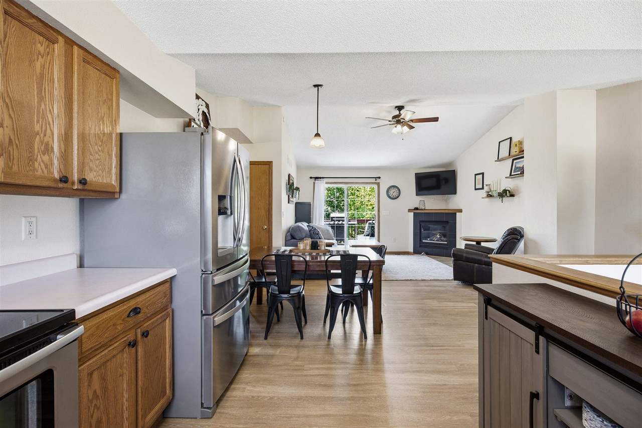 647 Andy Court North Liberty IA 52317