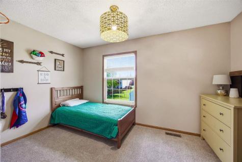 647 Andy Court North Liberty IA 52317