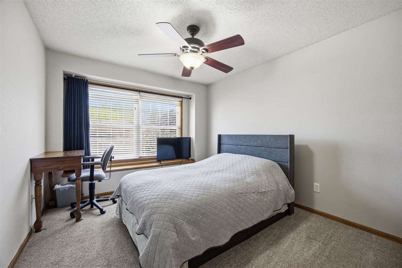 647 Andy Court North Liberty IA 52317