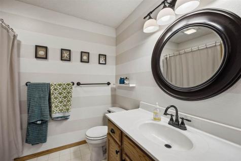 647 Andy Court North Liberty IA 52317