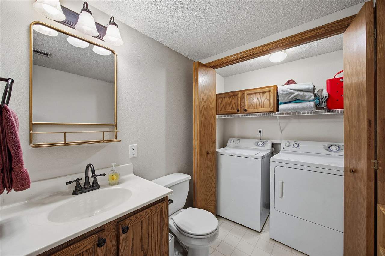 647 Andy Court North Liberty IA 52317