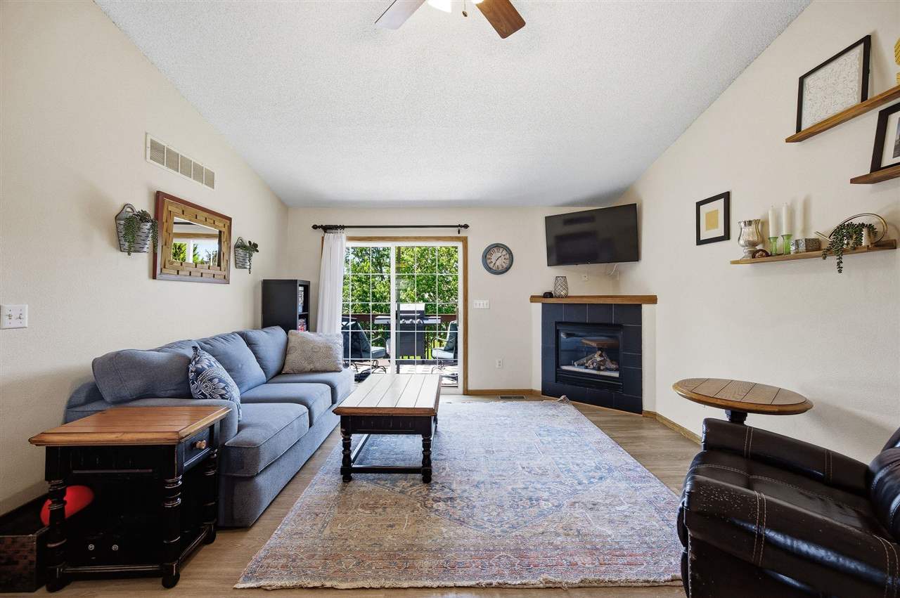 647 Andy Court North Liberty IA 52317