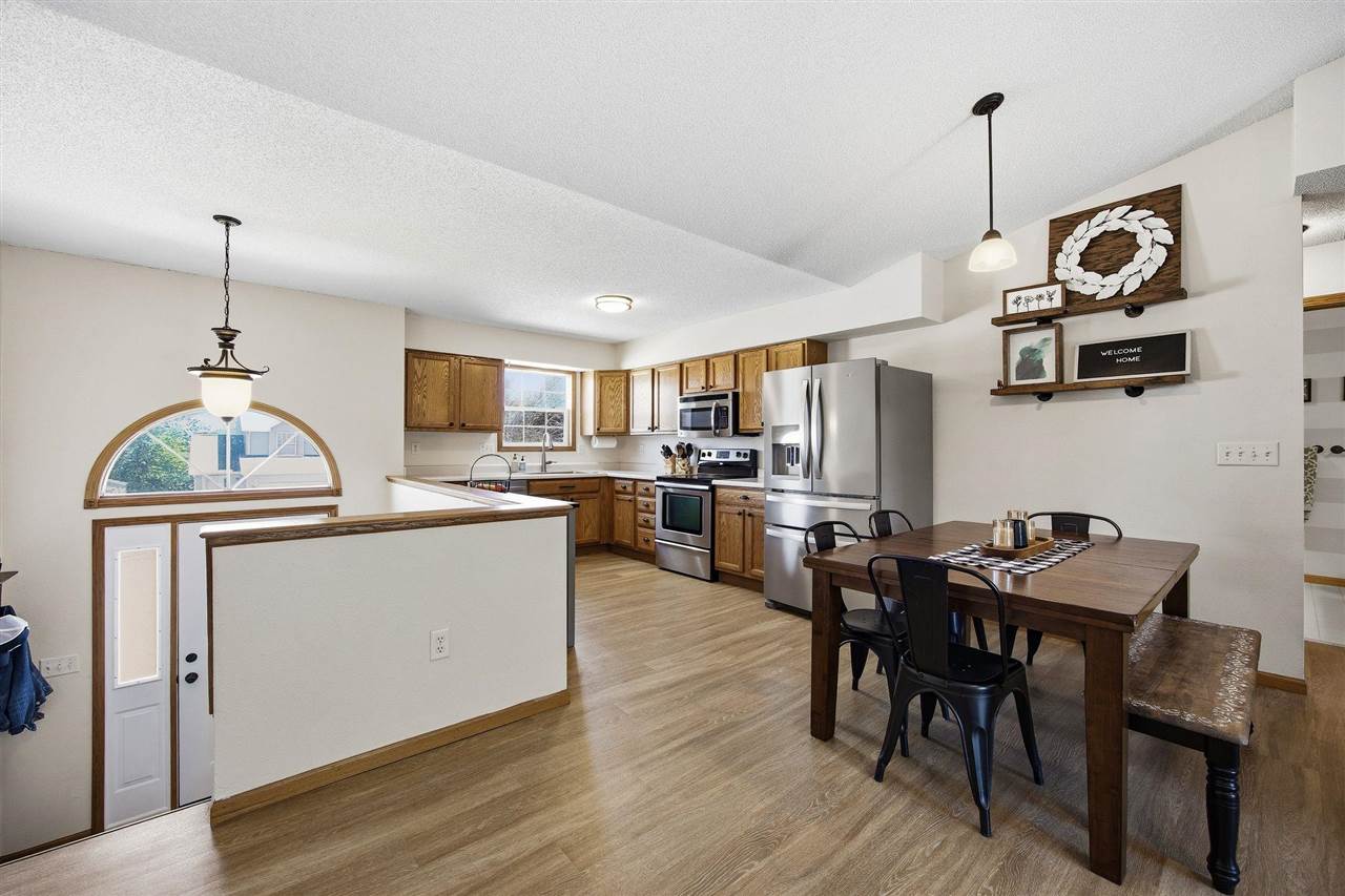 647 Andy Court North Liberty IA 52317
