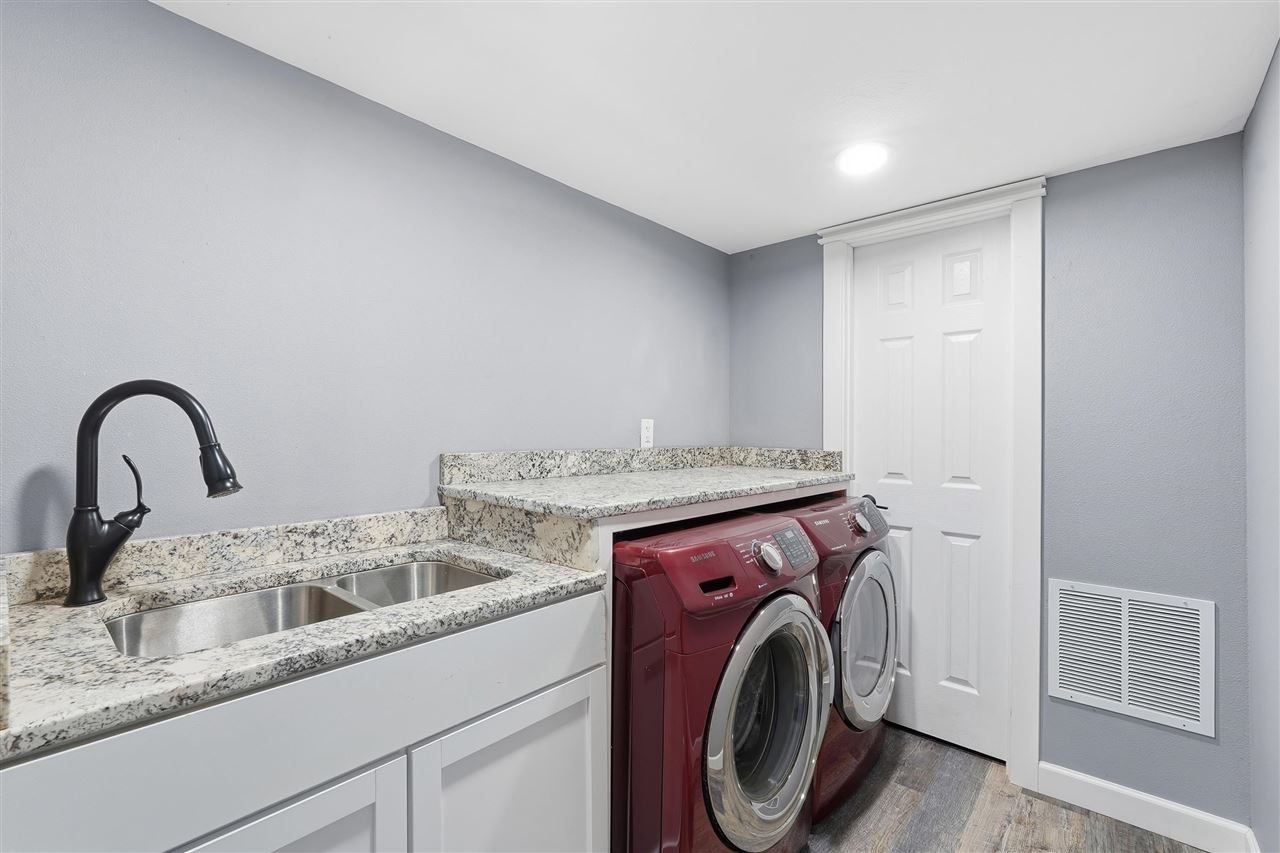 2040 N Dubuque Road Iowa City IA 52245