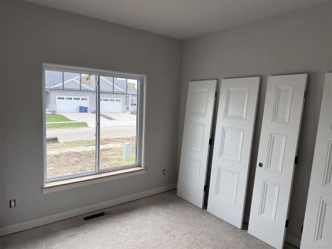 1280 Berkshire Lane North Liberty IA 52317