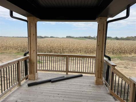 1280 Berkshire Lane North Liberty IA 52317