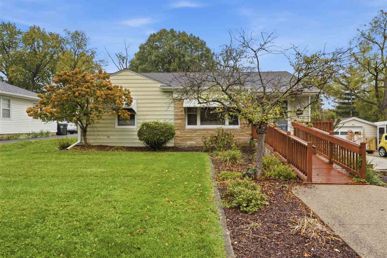 1836 7th Ave Court Iowa City IA 52240