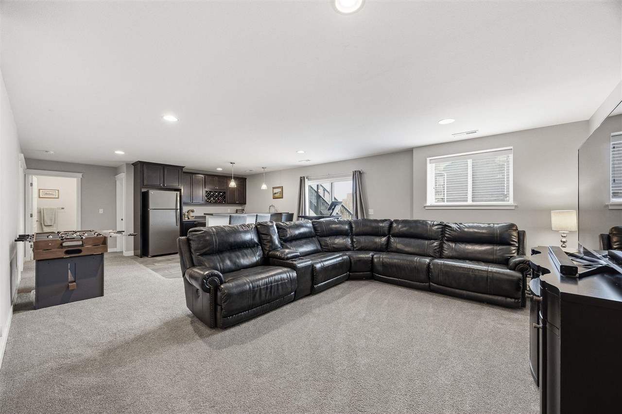 640 Hemingway Drive North Liberty IA 52317