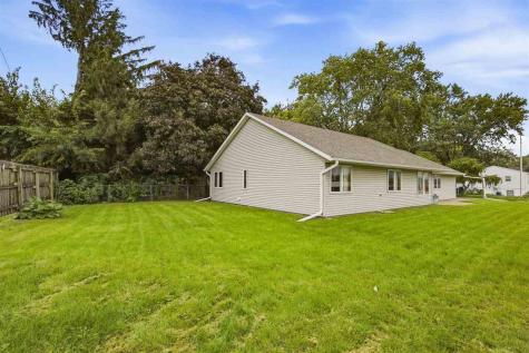 1825 Deforest Avenue Iowa City IA 52240