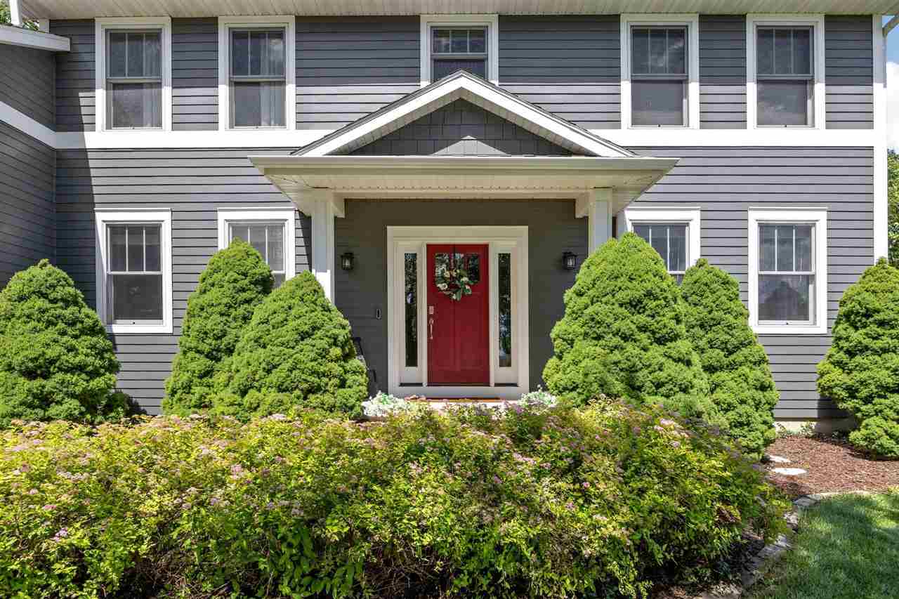 3164 Country Court Iowa City IA 52240