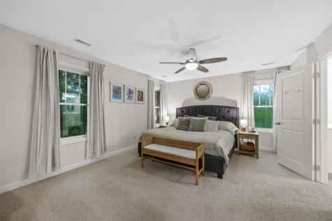 3164 Country Court Iowa City IA 52240