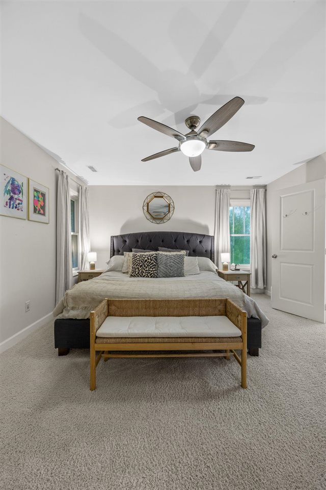 3164 Country Court Iowa City IA 52240