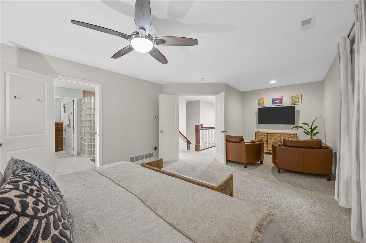 3164 Country Court Iowa City IA 52240