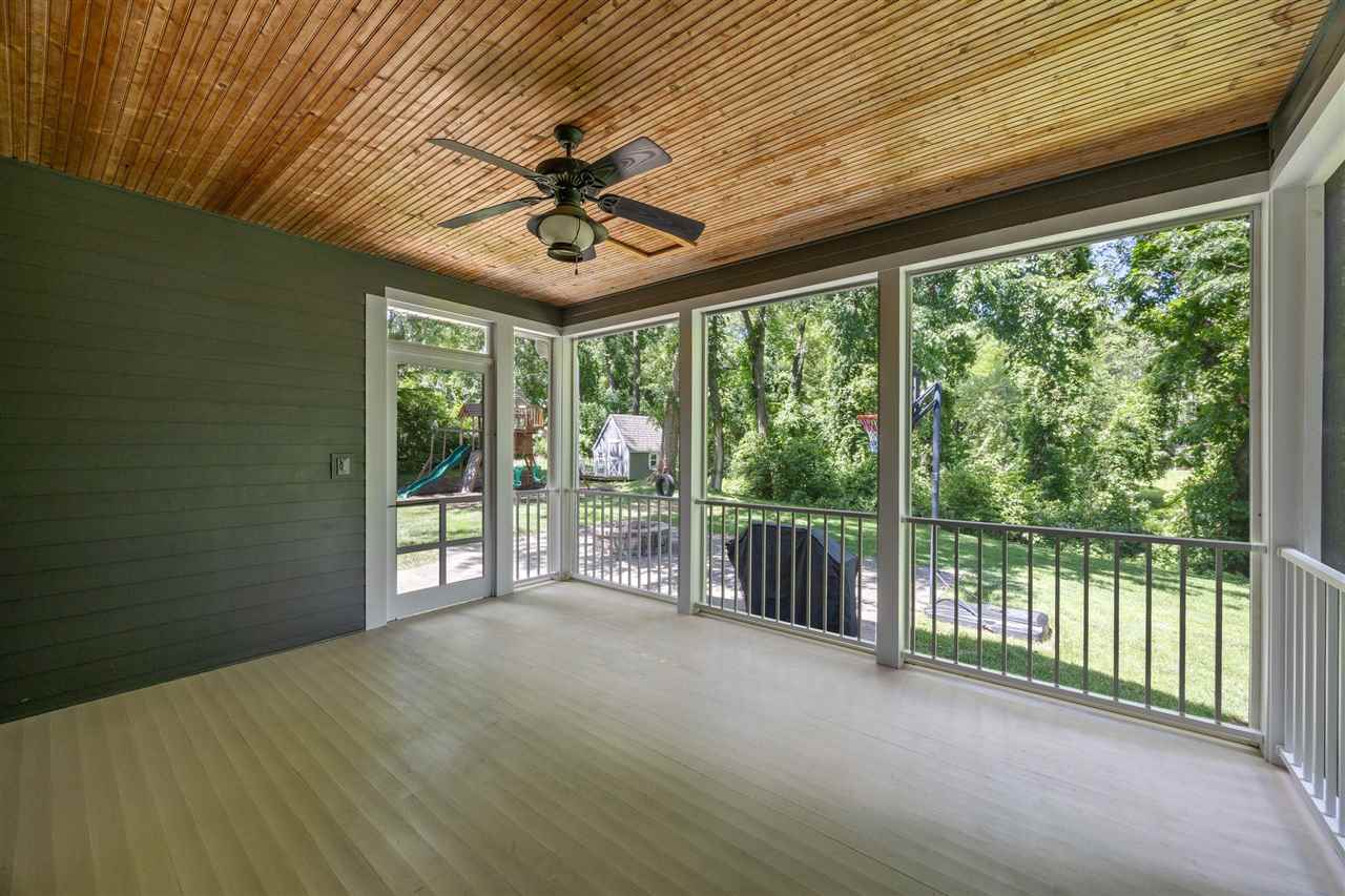 3164 Country Court Iowa City IA 52240