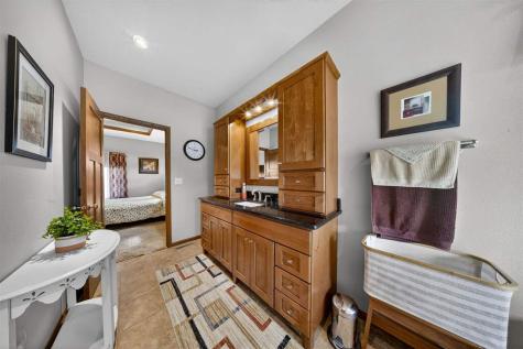 501 Jackson Street Tiffin IA 52340