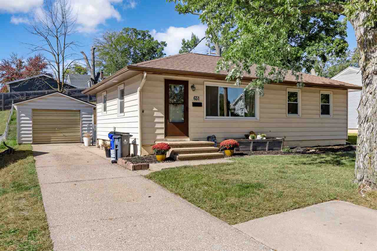 651 34th Street SE Cedar Rapids IA 52403