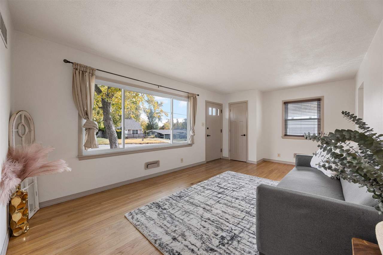 651 34th Street SE Cedar Rapids IA 52403