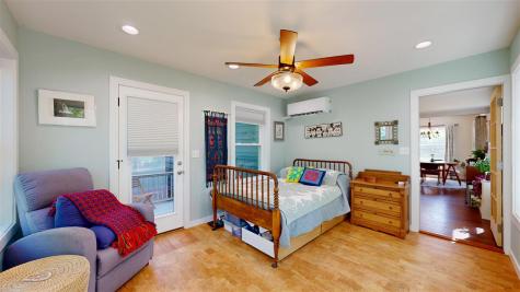 1135 Howell Street Iowa City IA 52240