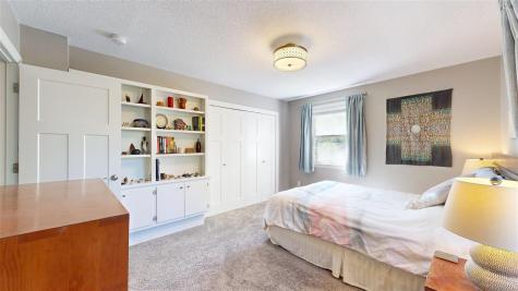 1135 Howell Street Iowa City IA 52240