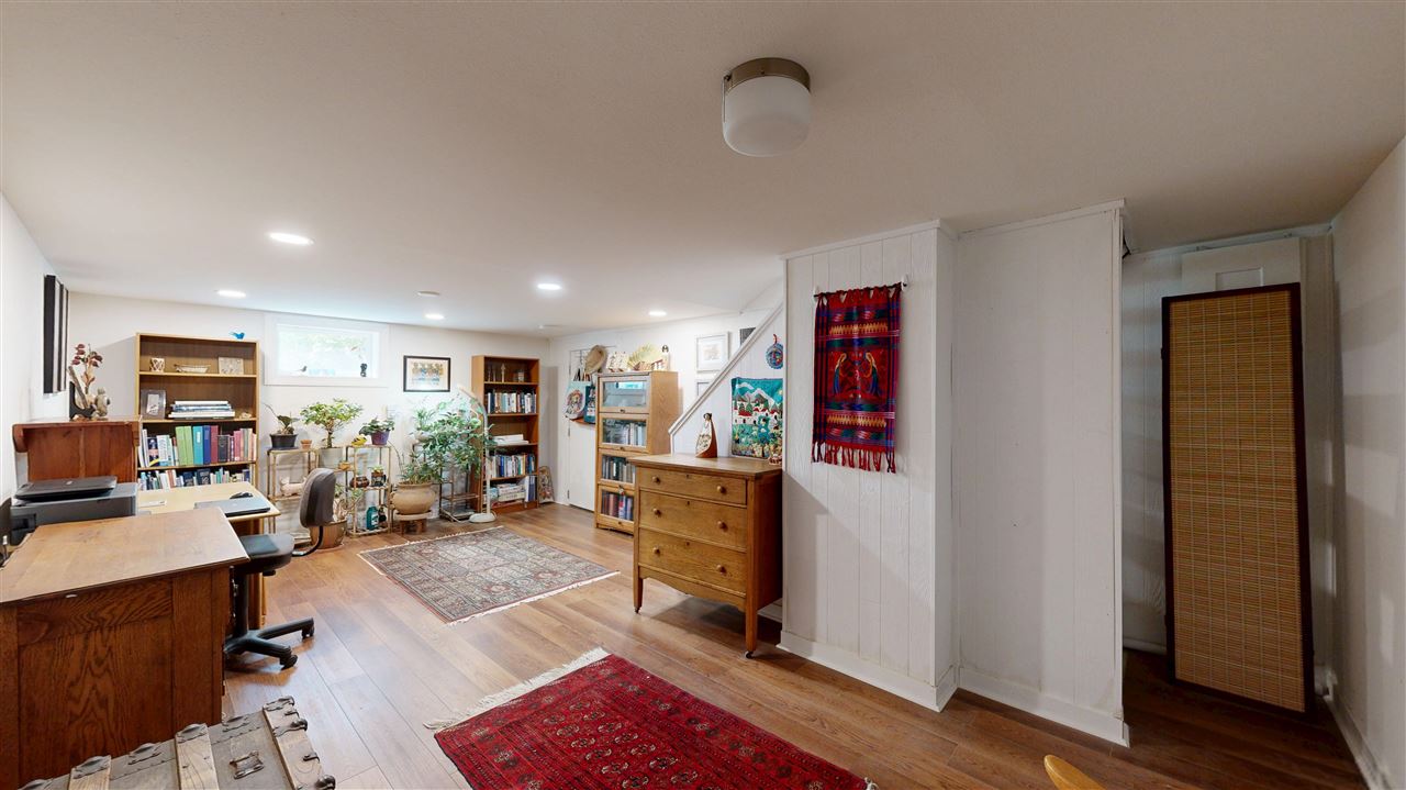 1135 Howell Street Iowa City IA 52240