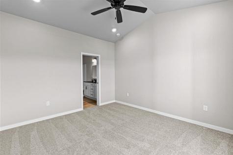 2015 Suttner Drive North Liberty IA 52317