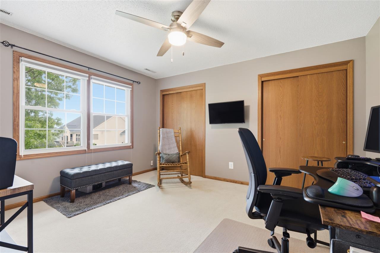 1415 Lyndhurst Drive Hiawatha IA 52233