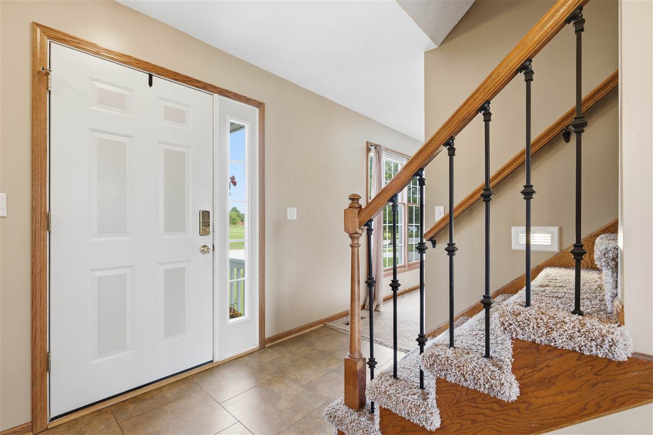 1415 Lyndhurst Drive Hiawatha IA 52233