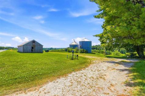 2677 Q Boulevard Williamsburg IA 52361