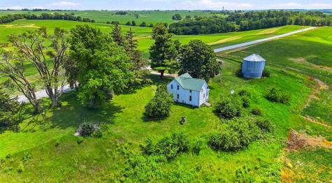 2677 Q Boulevard Williamsburg IA 52361