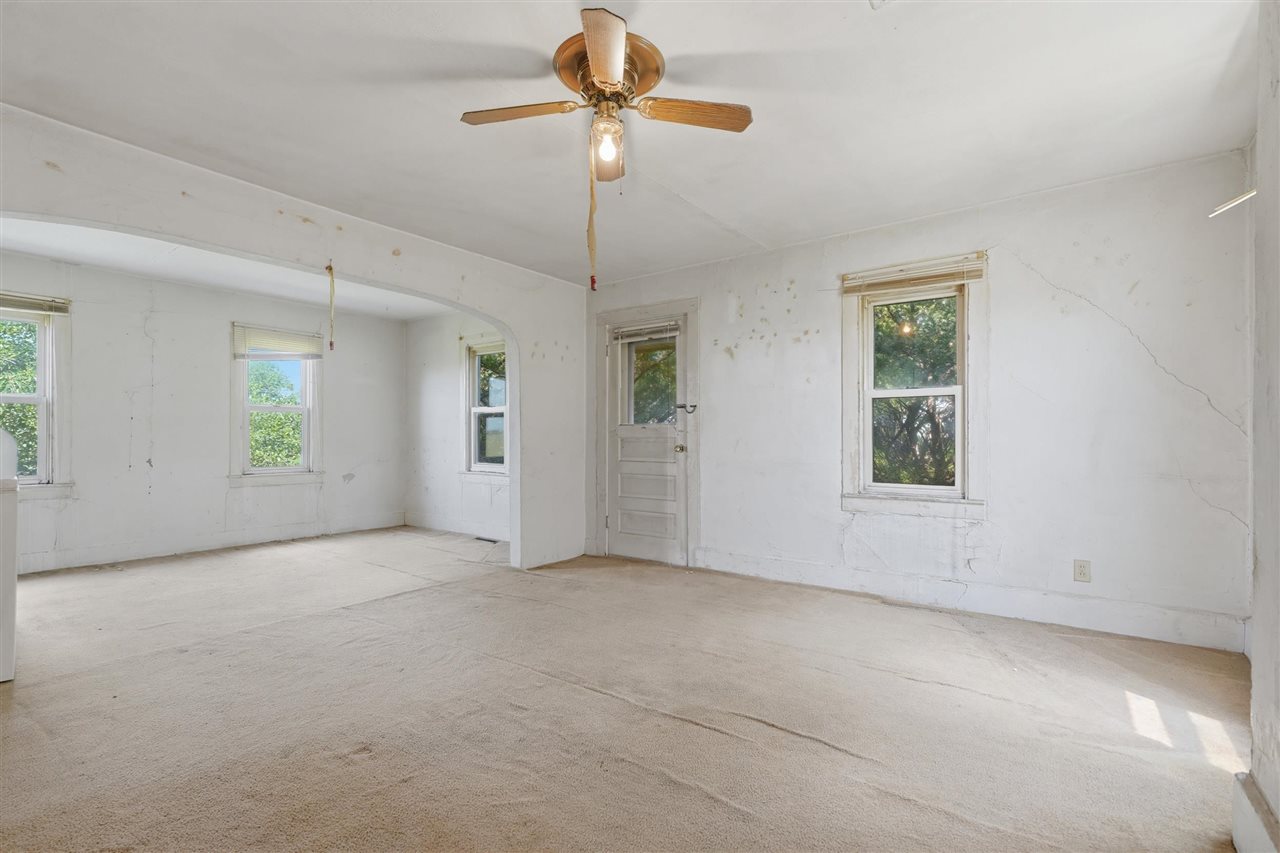 2677 Q Boulevard Williamsburg IA 52361