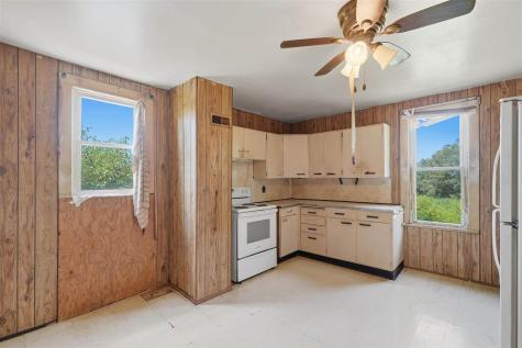 2677 Q Boulevard Williamsburg IA 52361