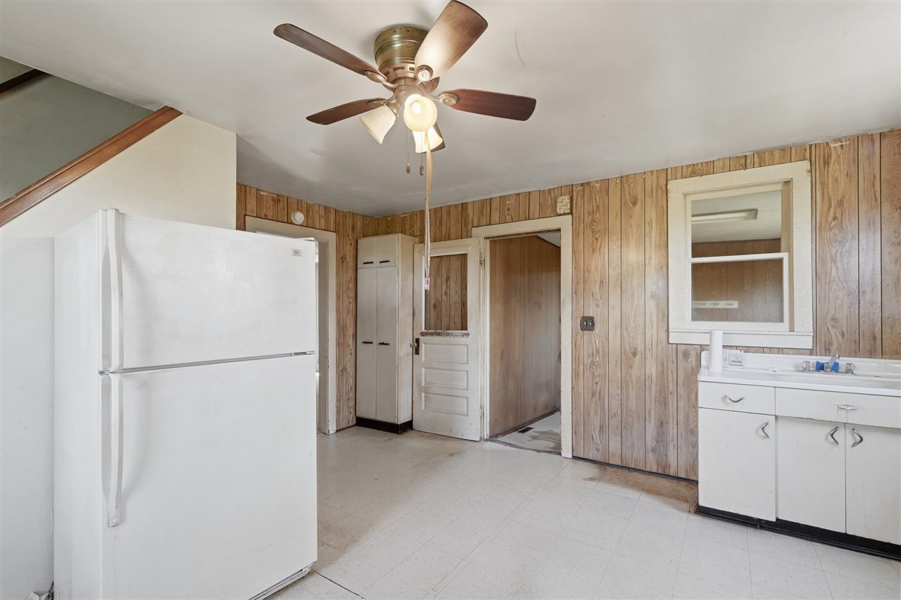 2677 Q Boulevard Williamsburg IA 52361