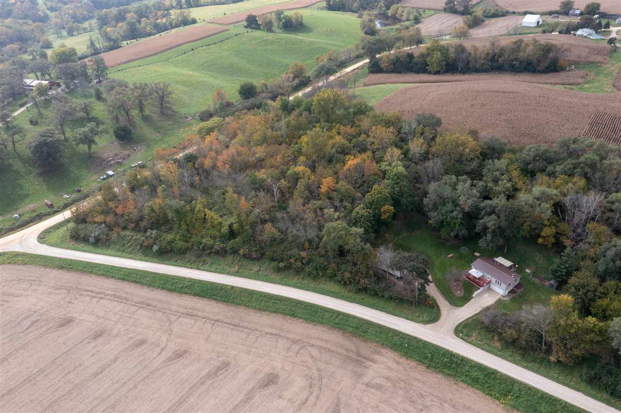 122 Cedar Park Road Mt Vernon IA 52314