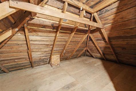 206 N Ellis Keota IA 52248